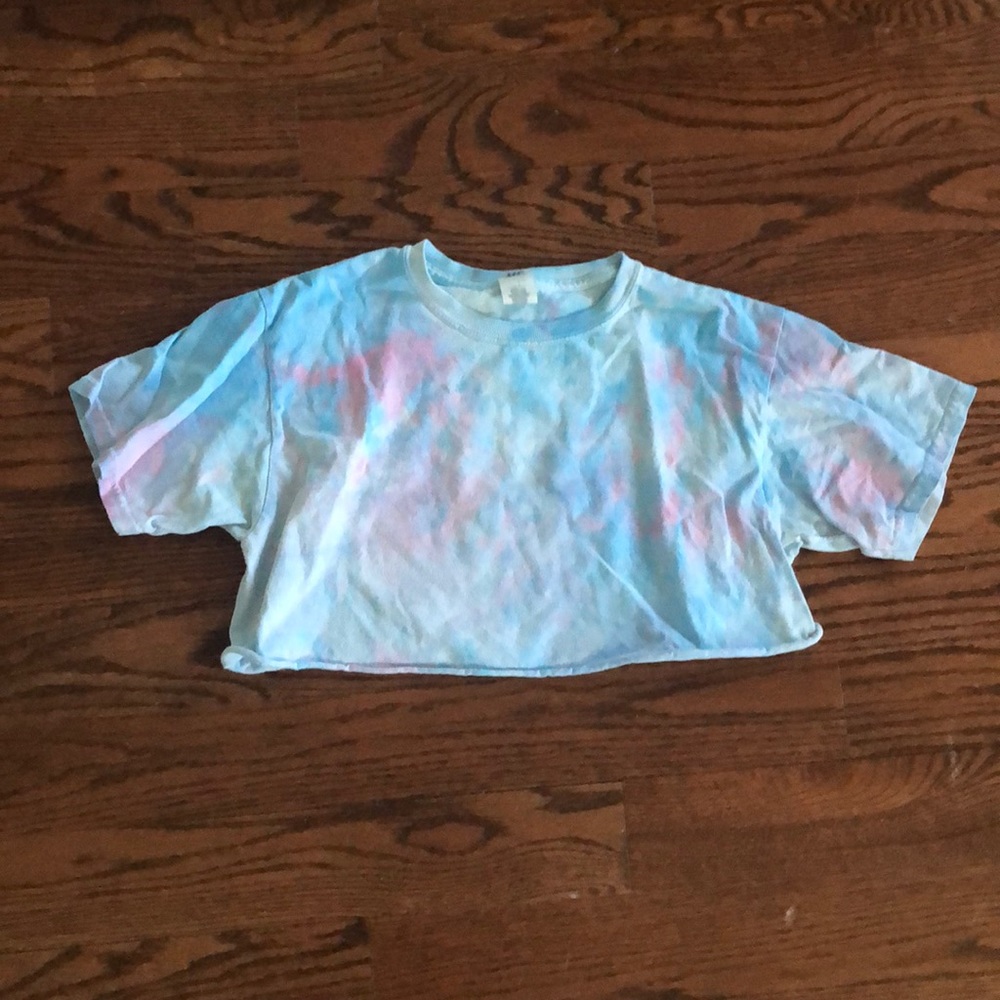 Cropped T-shirt